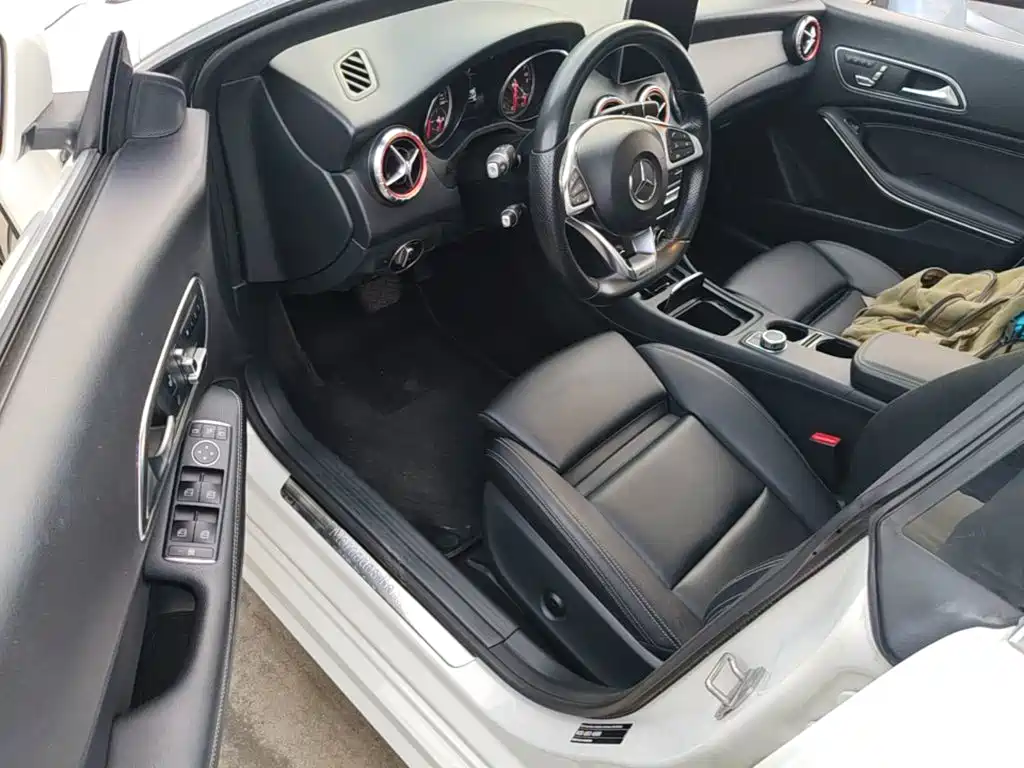 Mercedes-Benz CLA (Import) — миниатюра 16