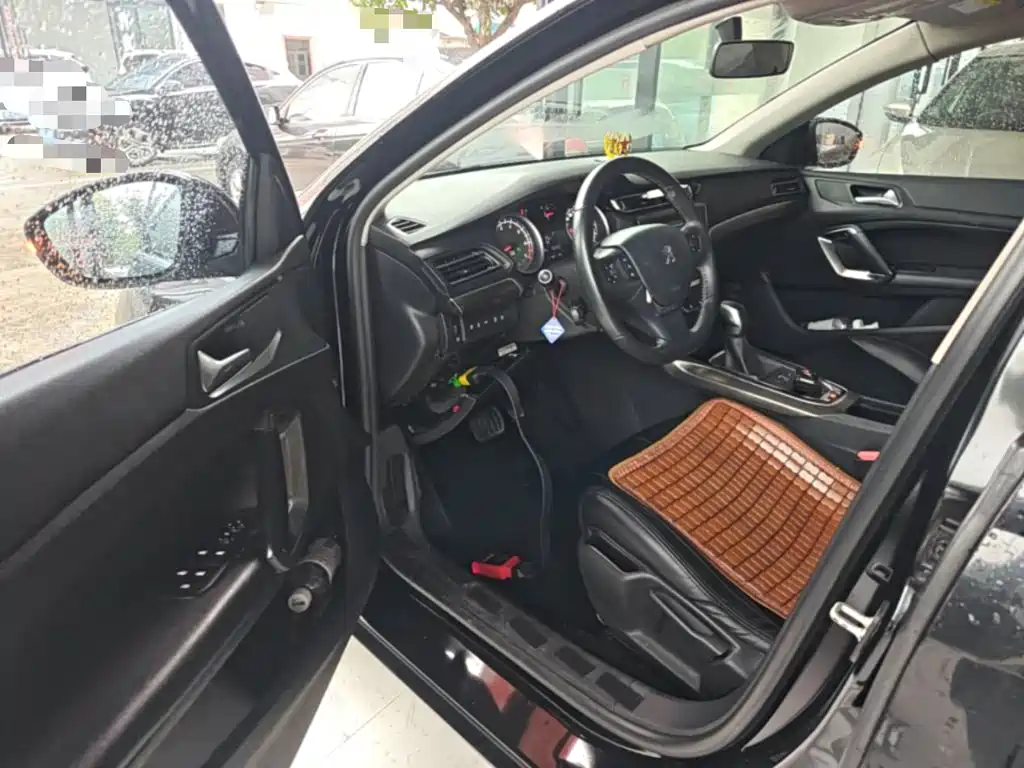 Peugeot 408 — миниатюра 16