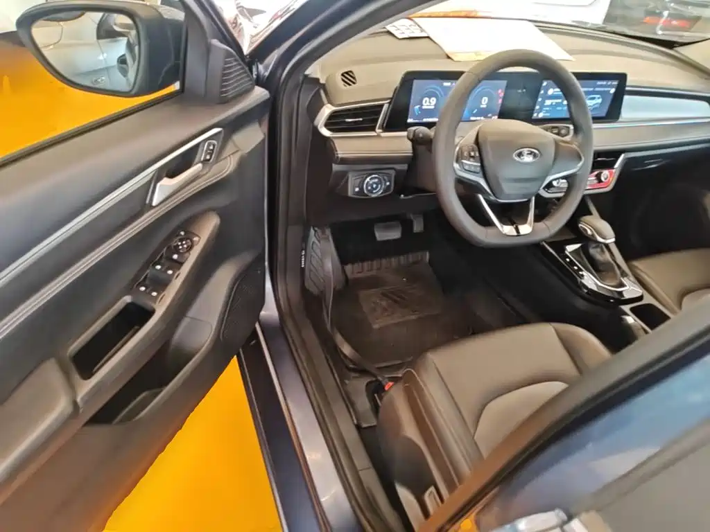 Ford Escort — миниатюра 16