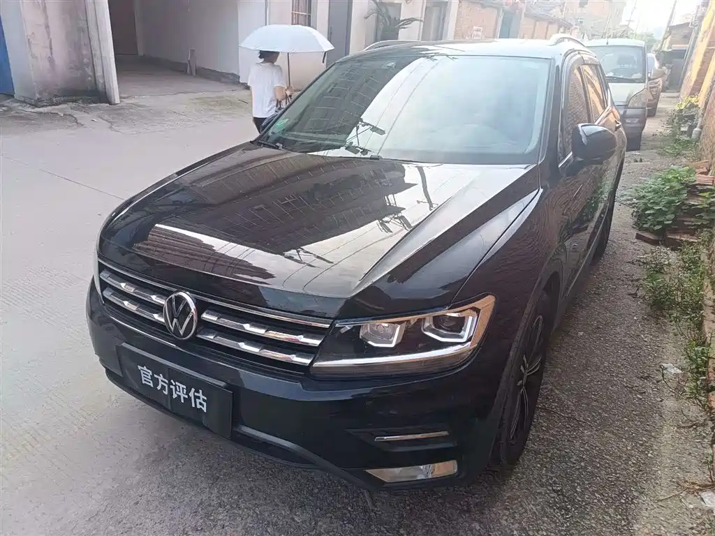 Volkswagen Tiguan L 2021