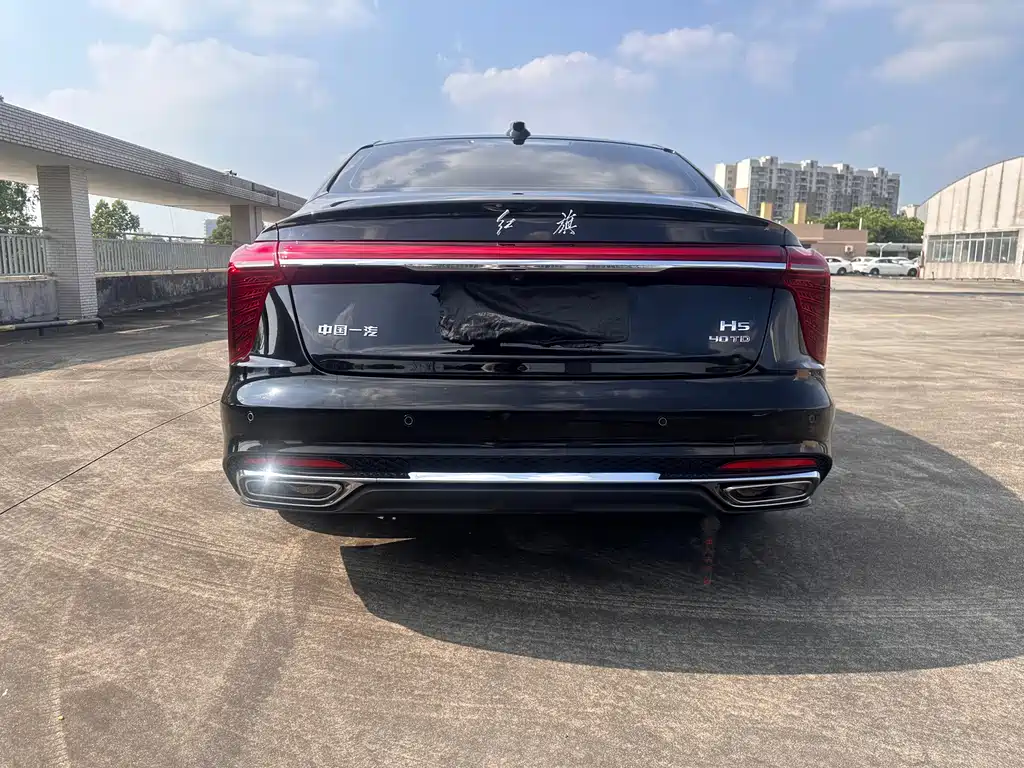 Hongqi Hongqi H5 — миниатюра 15