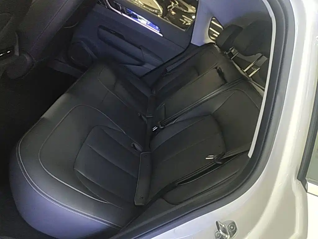 Wuling Xingguang — миниатюра 17