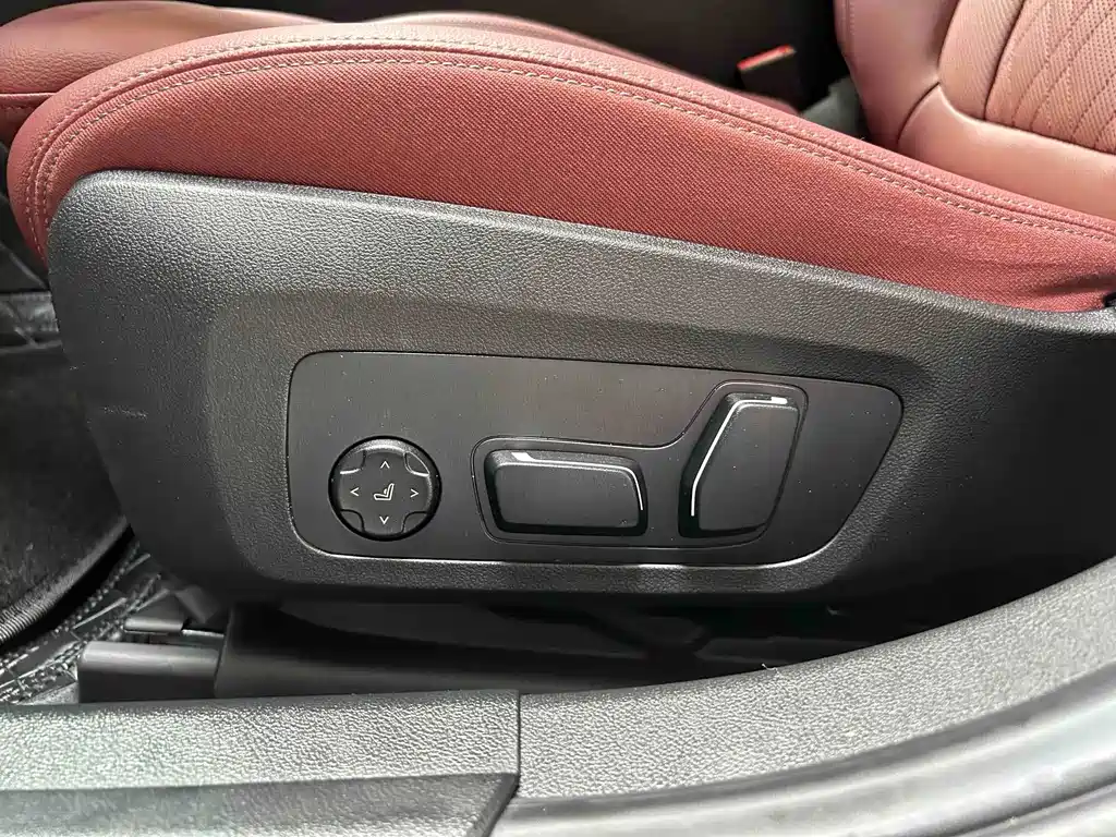 BMW 3 Series — миниатюра 12