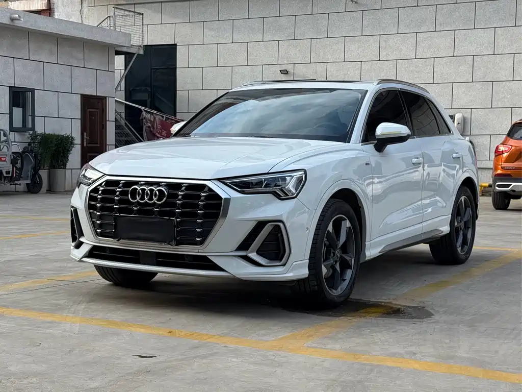 Audi Q3 2023