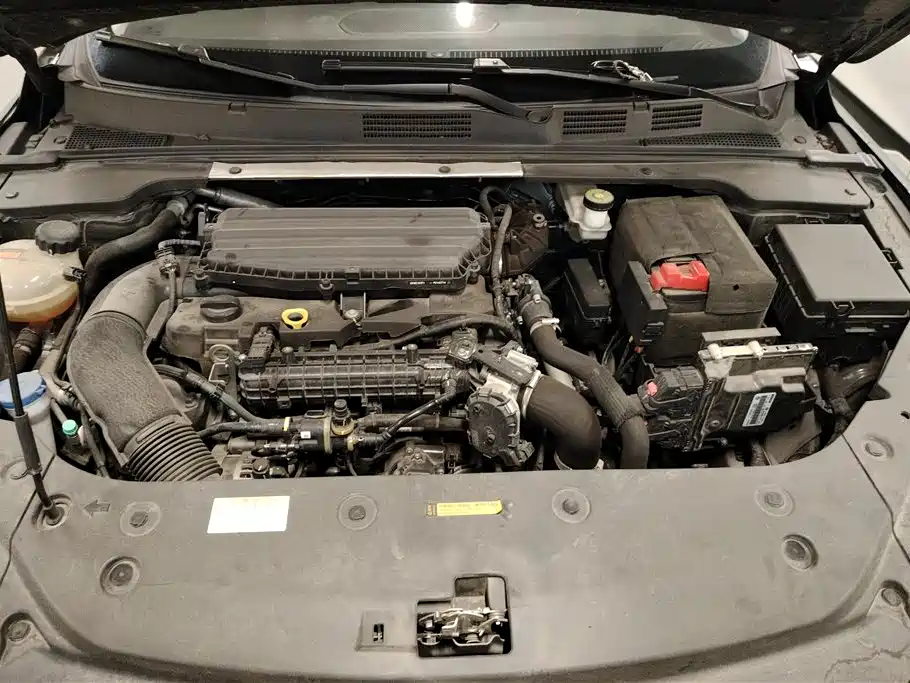 Dongfeng Aeolus Yixuan Max MAX 2023 1.5T