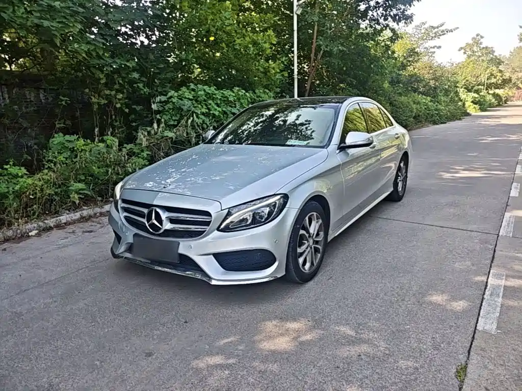Mercedes-Benz C-Class — миниатюра 2