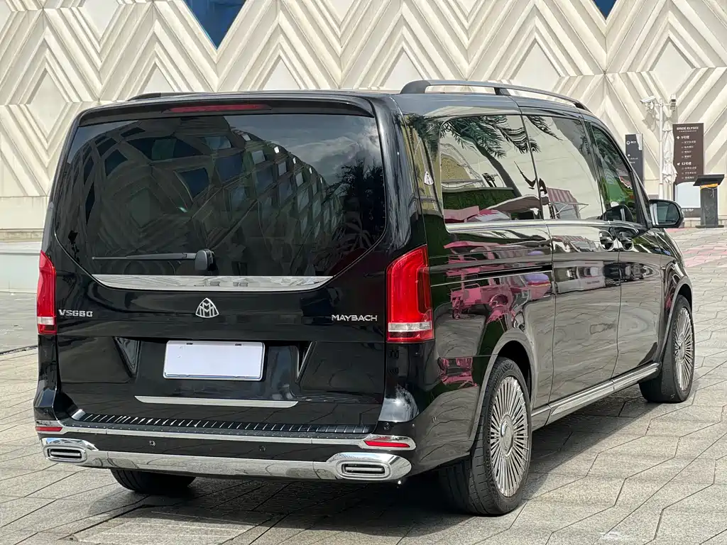 Mercedes-Benz V-Class — миниатюра 6