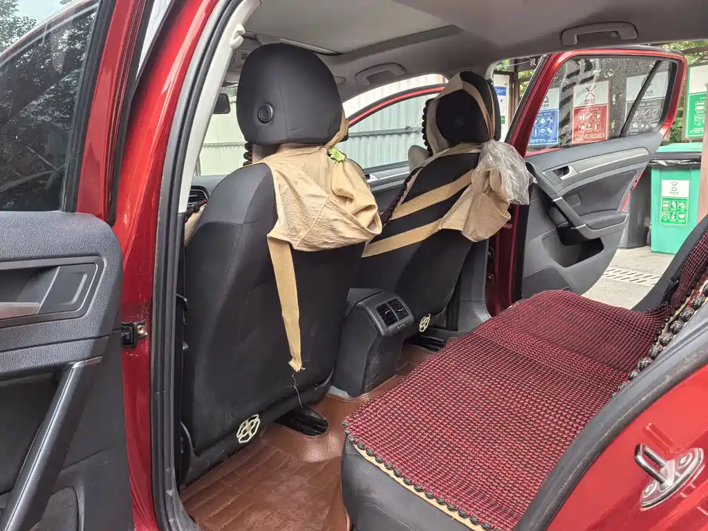Volkswagen Golf — миниатюра 9