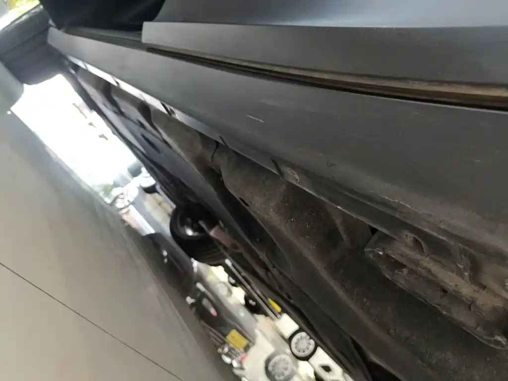 Porsche Cayenne — миниатюра 22