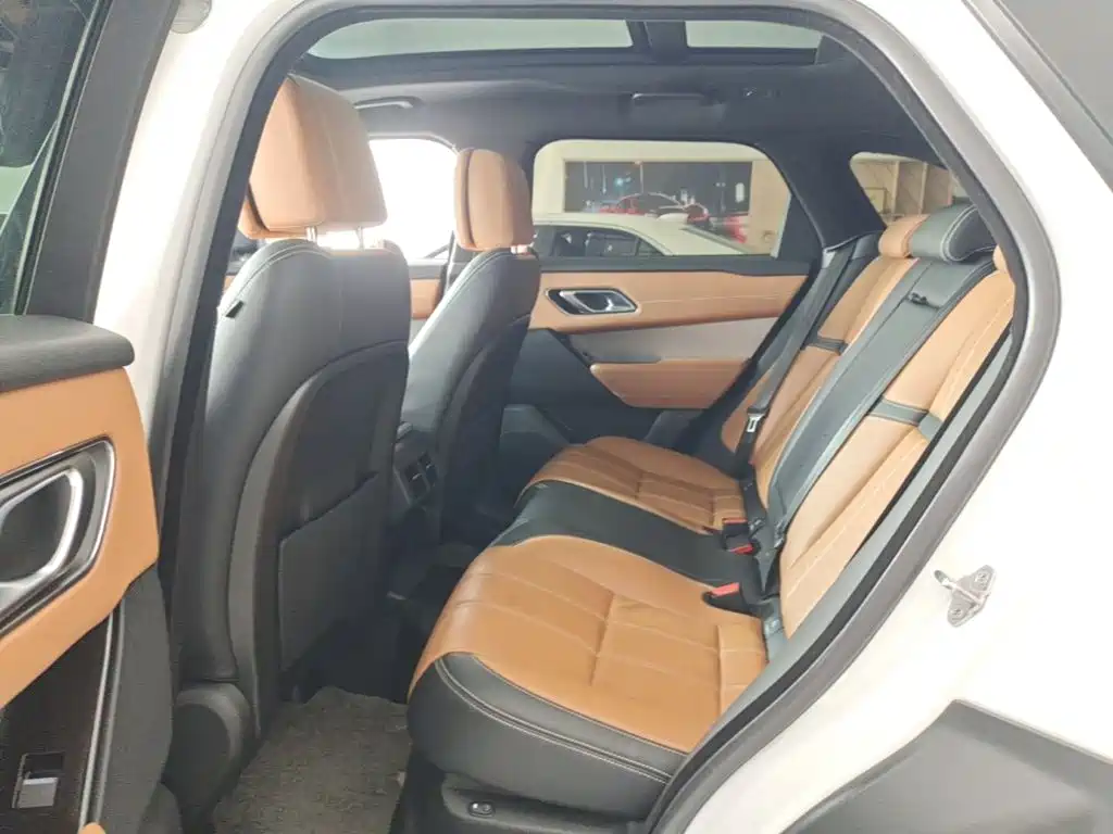 Land Rover Velar — миниатюра 17