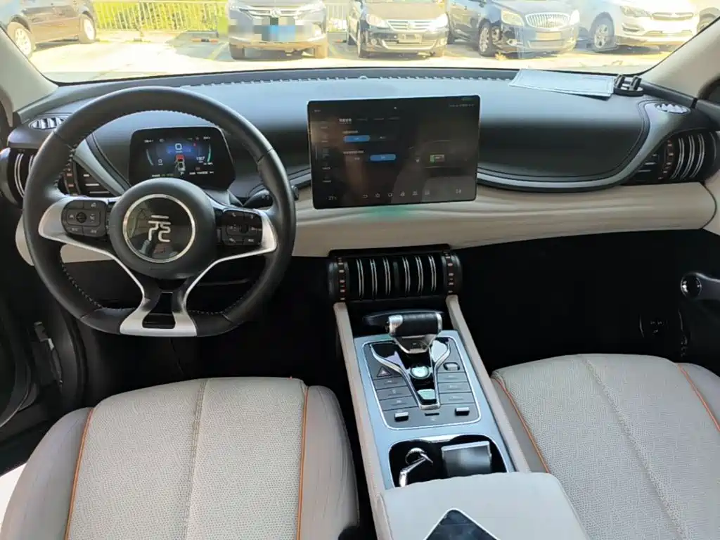 BYD Yuan Plus — миниатюра 10