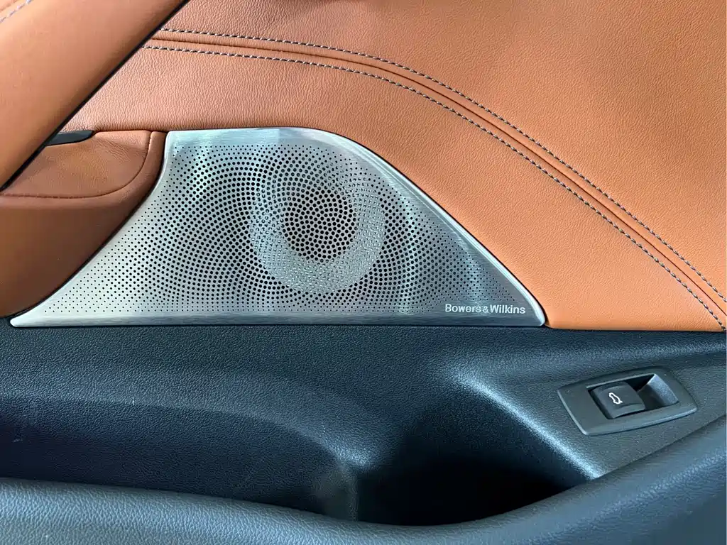 BMW M5 — миниатюра 21