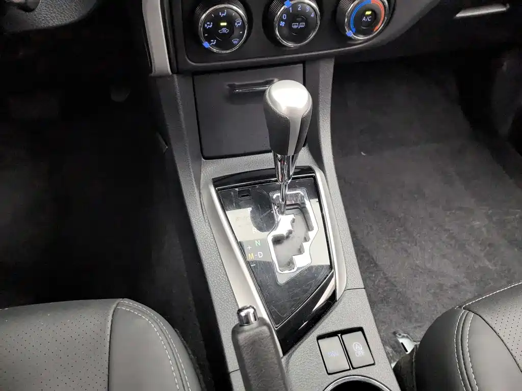 Toyota Corolla — миниатюра 13