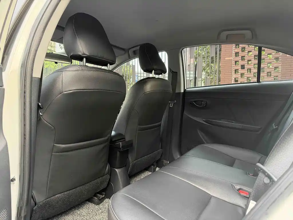 Toyota Vios — миниатюра 7