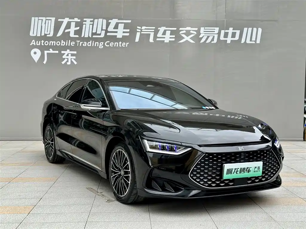 BYD Han 2023 DM-i Champion 121KM Premium