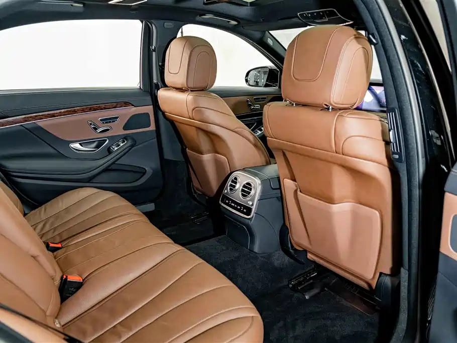 Mercedes-Benz S-Class — миниатюра 21