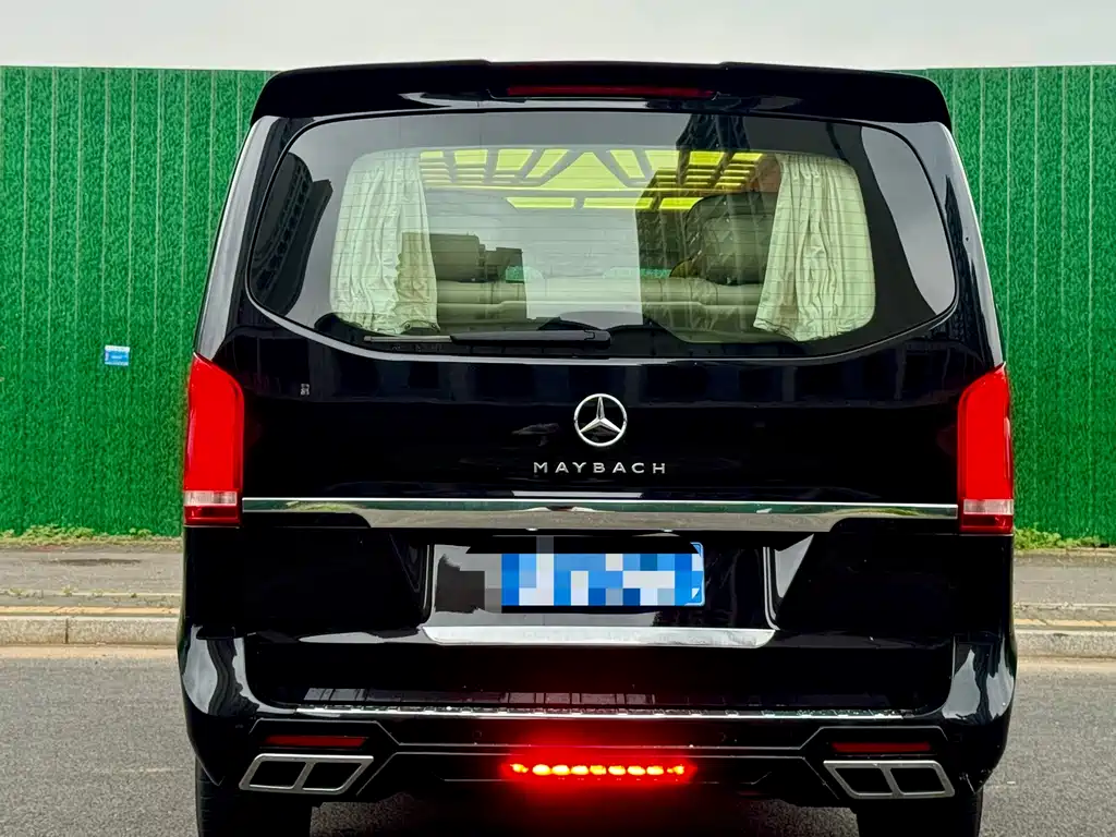 Mercedes-Benz Vito 2020 2.0T 7 мест