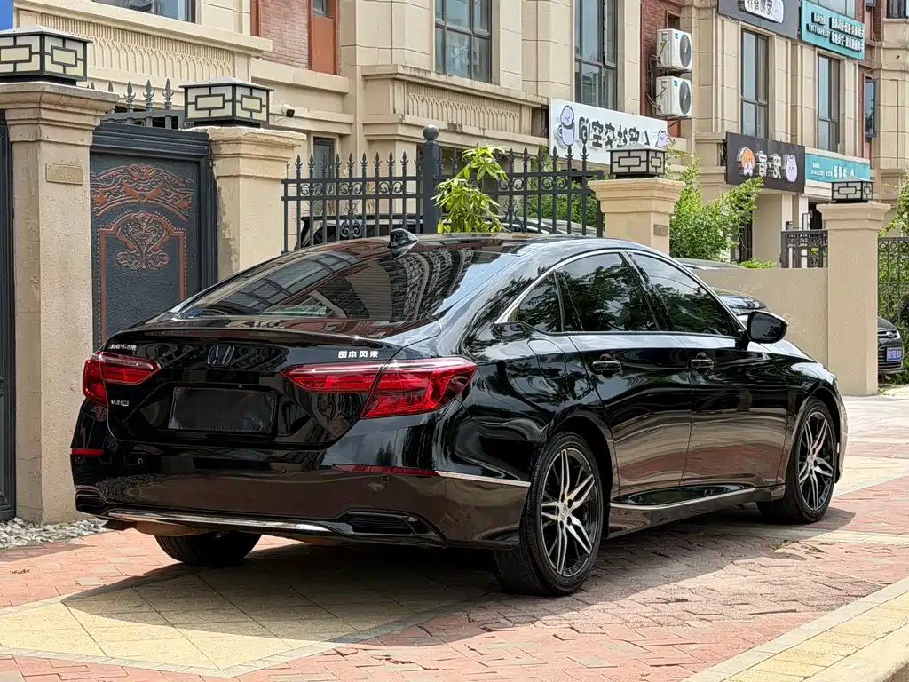 Honda Inspire 2022 2.0L