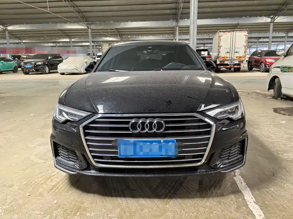 Audi A6L 2022 40 TFSI Luxury