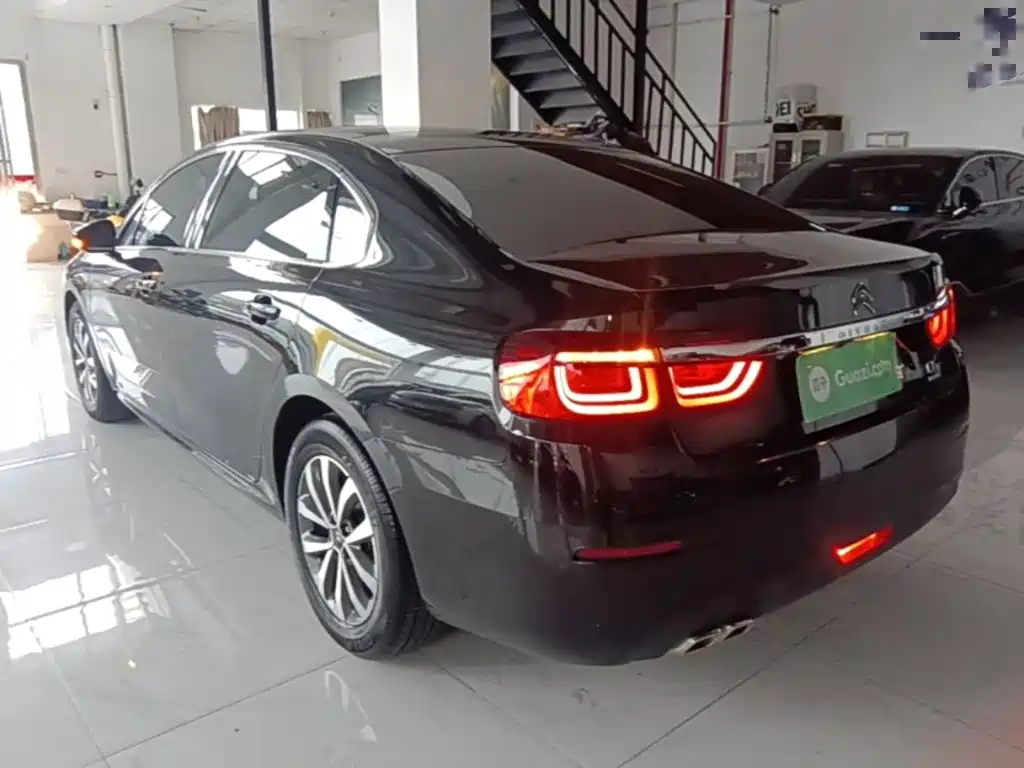 Citroen C6 — миниатюра 5