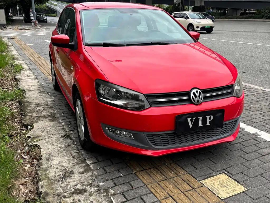 Volkswagen Polo — миниатюра 3