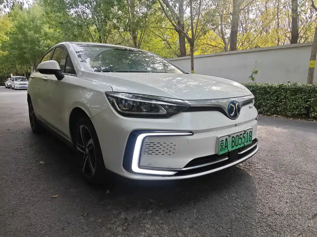BAIC EU5 — миниатюра 5