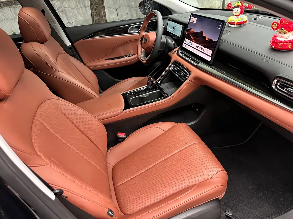 Geely Emgrand — миниатюра 6