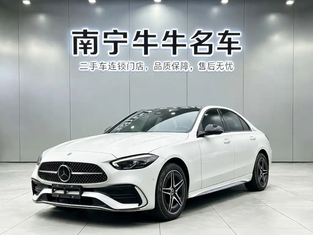 Mercedes-Benz C-Class 2024