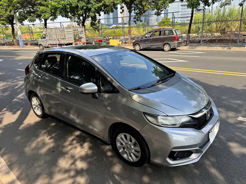 Honda Fit — миниатюра 26