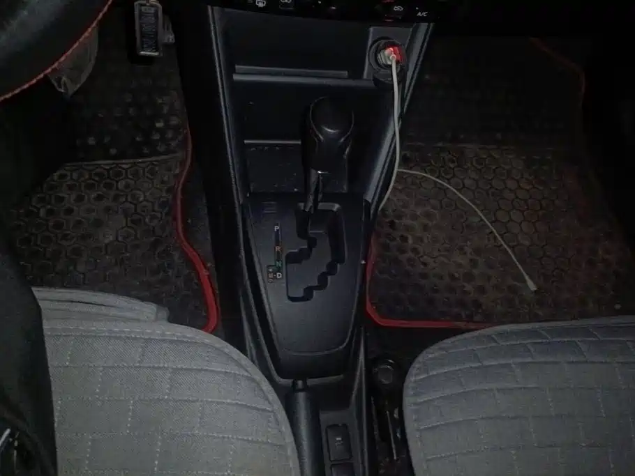 Toyota Yaris L — миниатюра 16