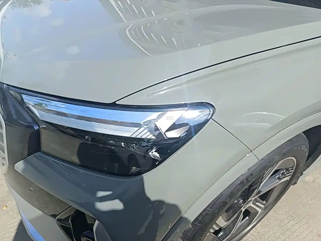 Audi Q4 e-tron — миниатюра 24
