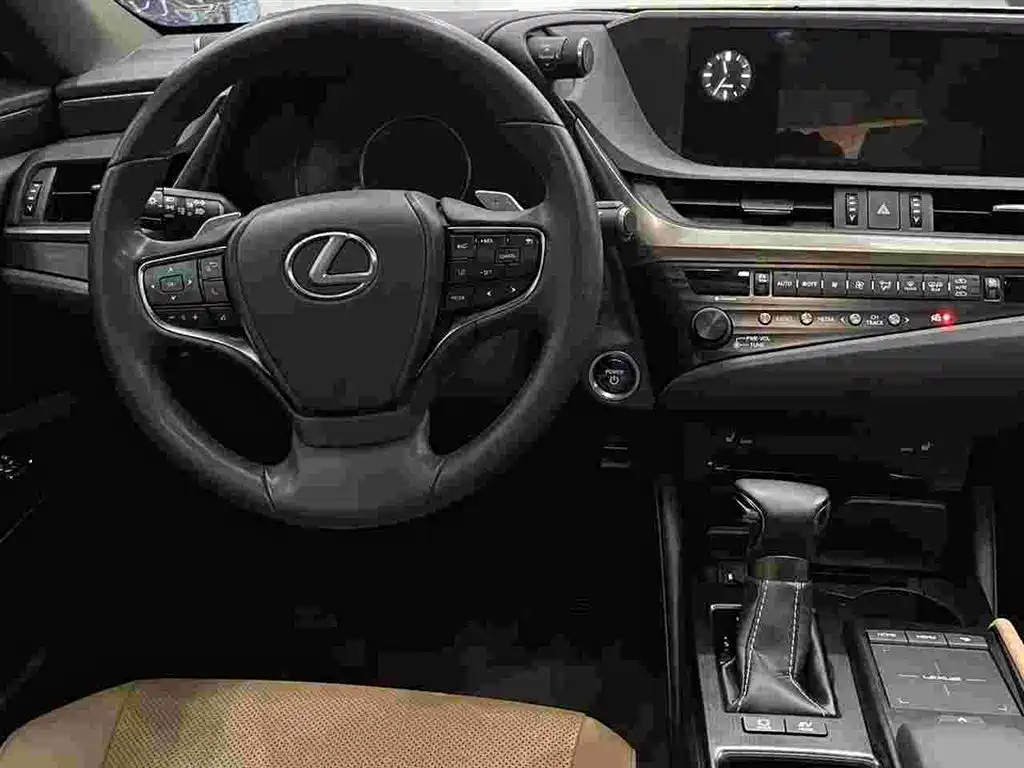 Lexus ES — миниатюра 8