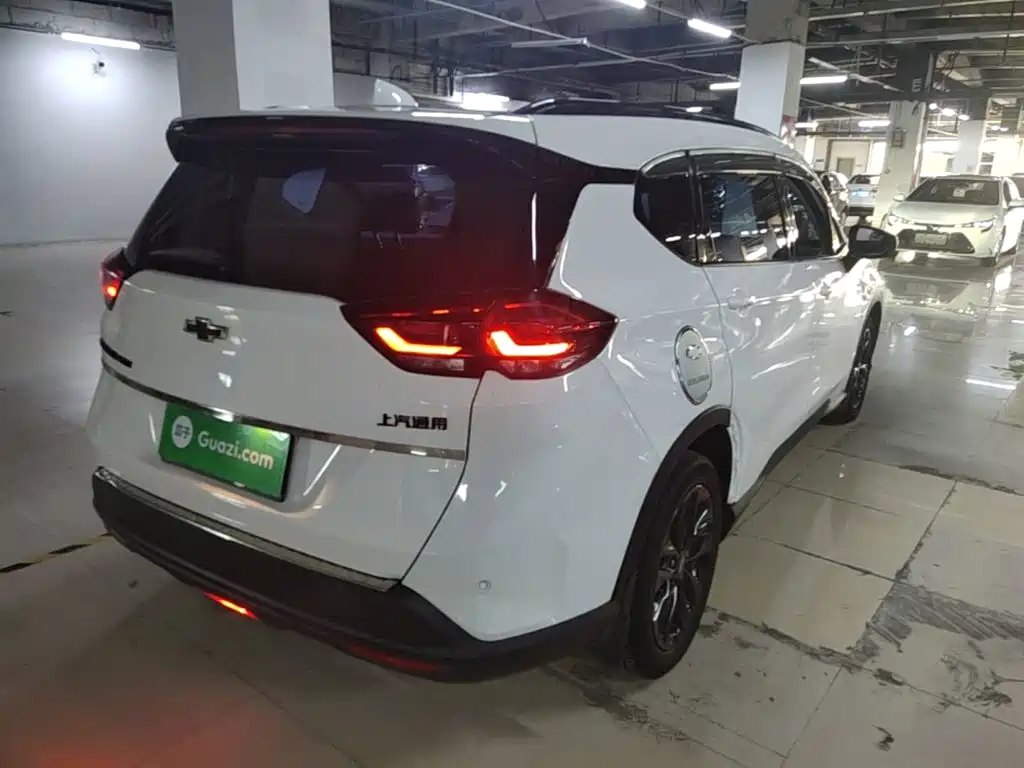 Chevrolet Volando — миниатюра 7