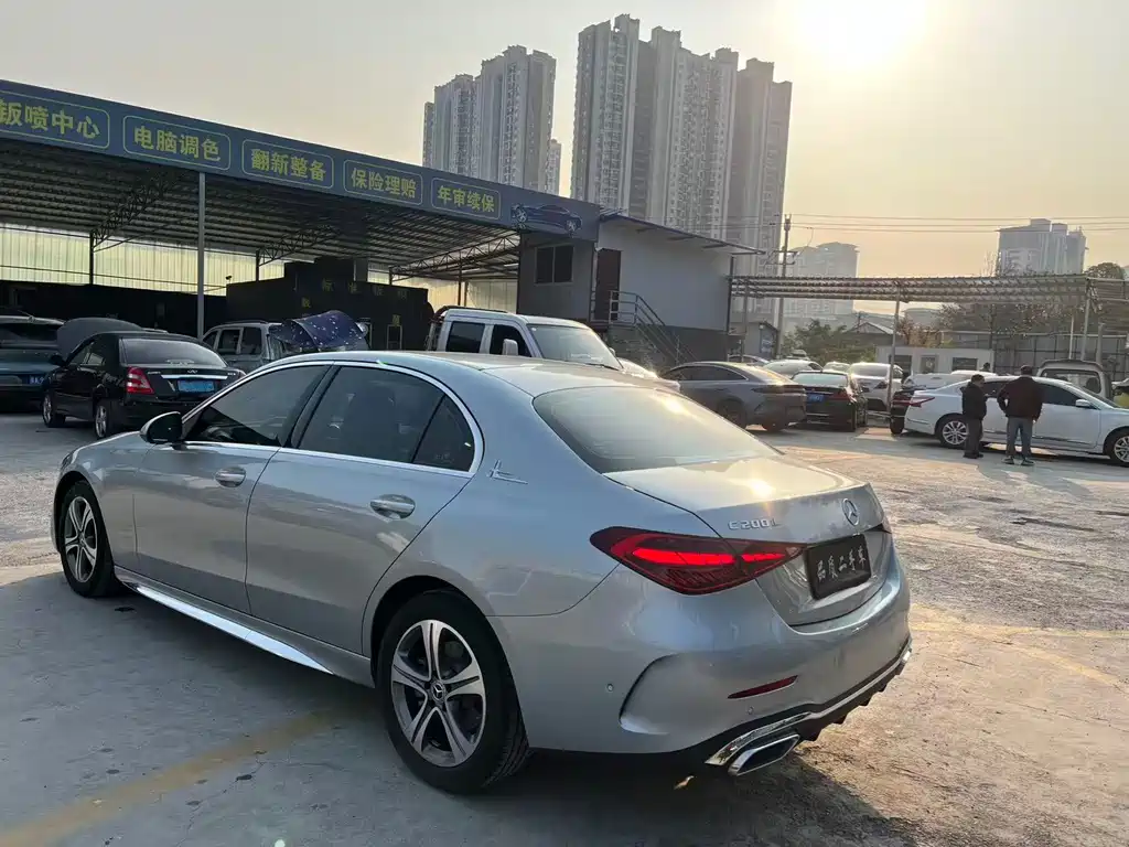 MERCEDES-BENZ C CLASS