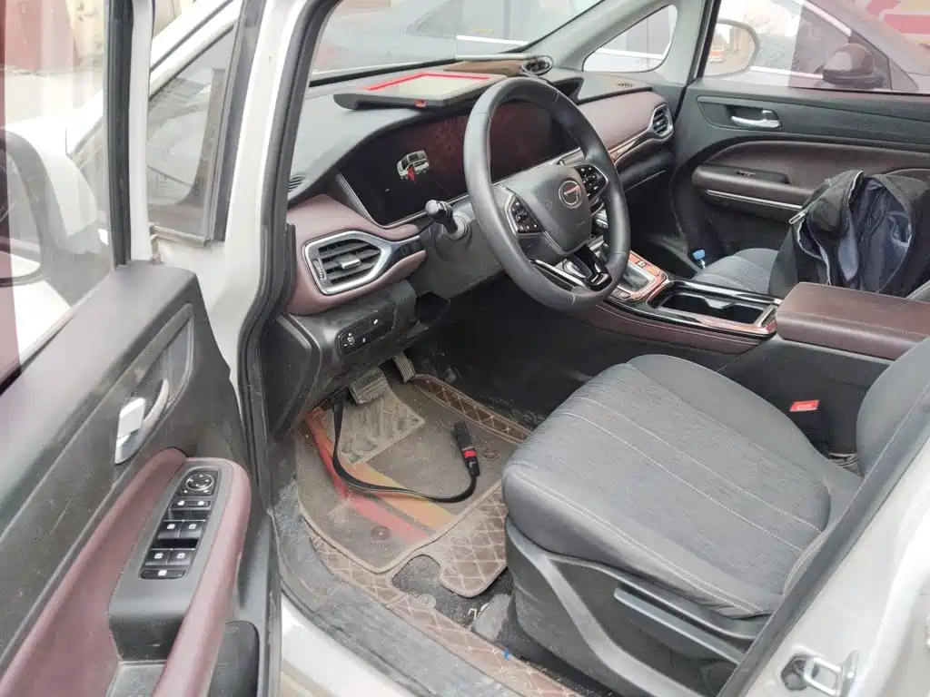 GAC Motor Trumpchi M6 — миниатюра 16