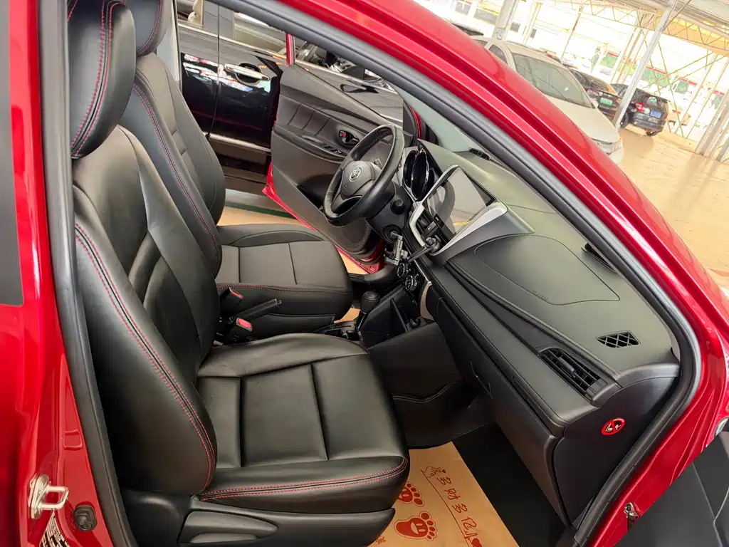 Toyota Yaris L — миниатюра 21