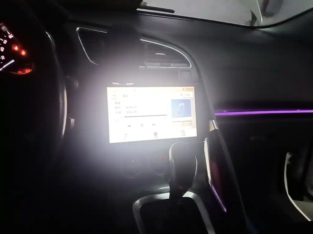 Peugeot 3008 — миниатюра 13