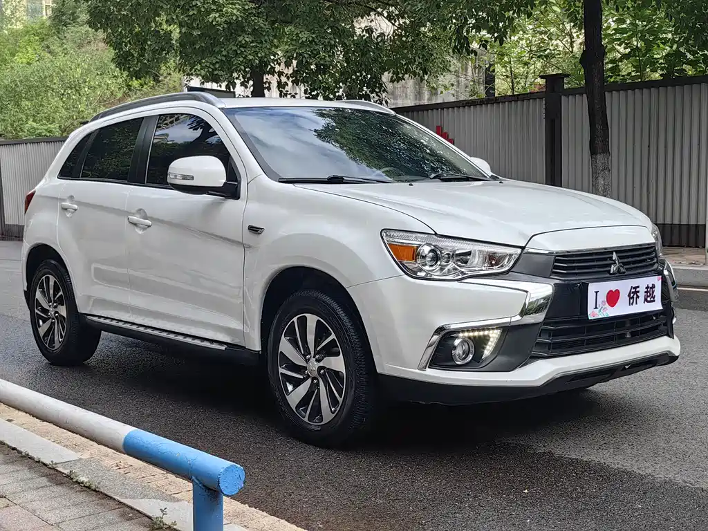 Mitsubishi ASX — миниатюра 3