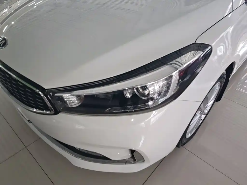 Kia K3 — миниатюра 24