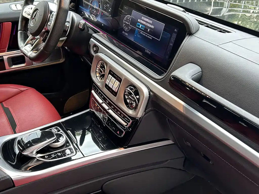 MERCEDES-BENZ G CLASS AMG