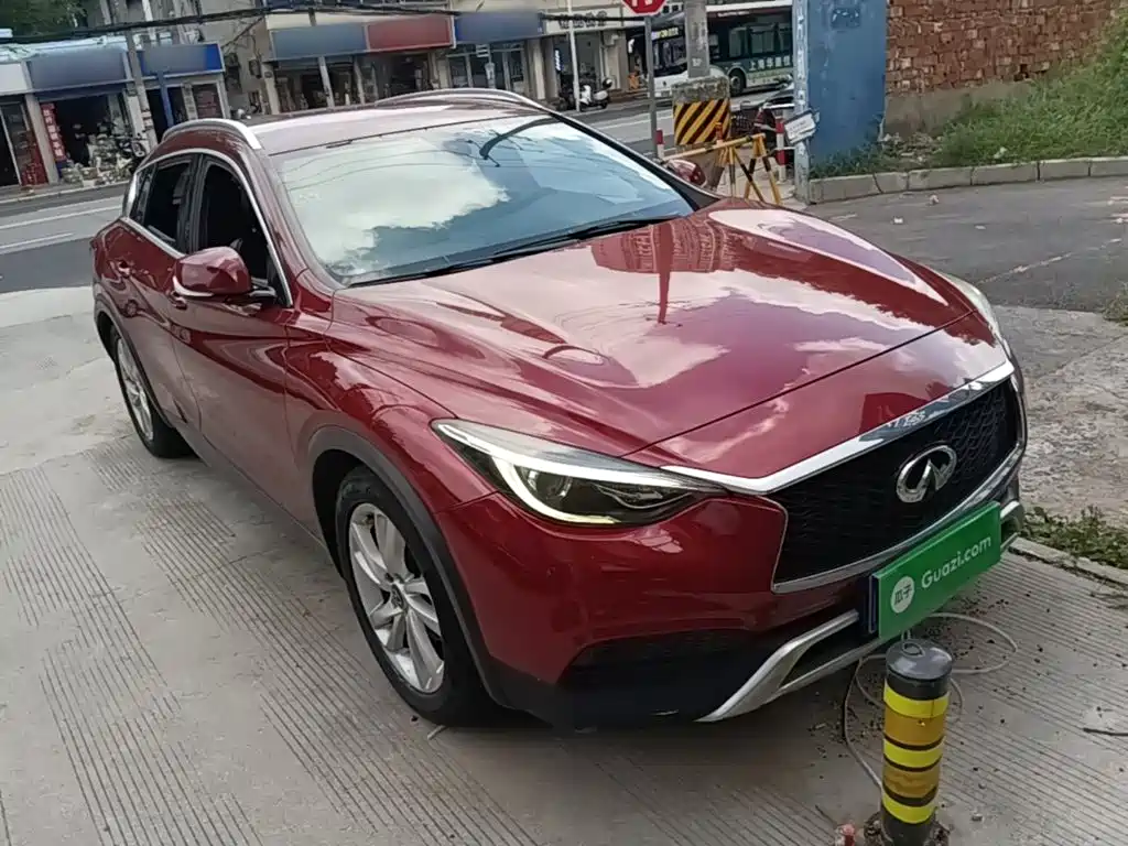 Infiniti QX30 — миниатюра 4
