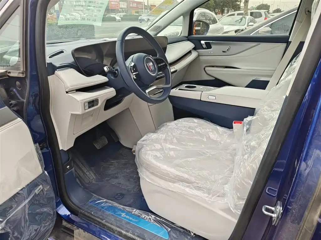 BUICK GL8 NEW ENERGY