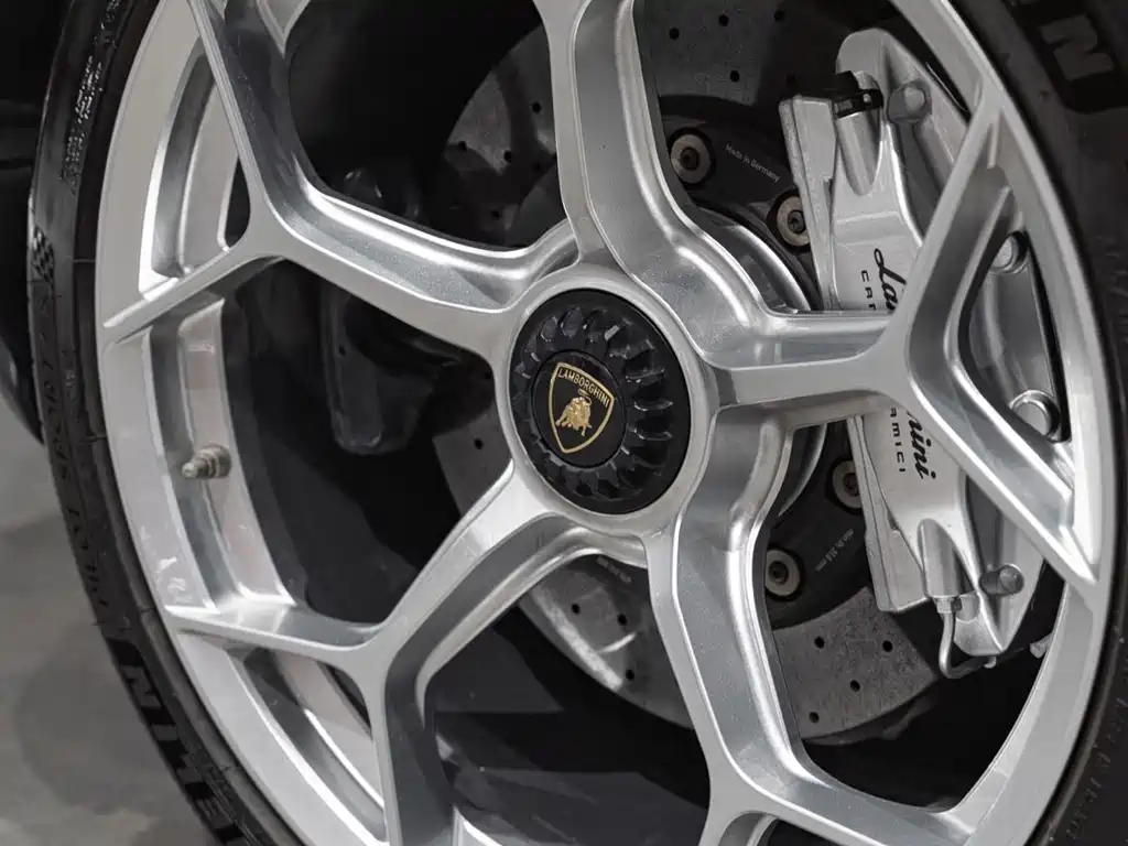 Lamborghini Huracán — миниатюра 13