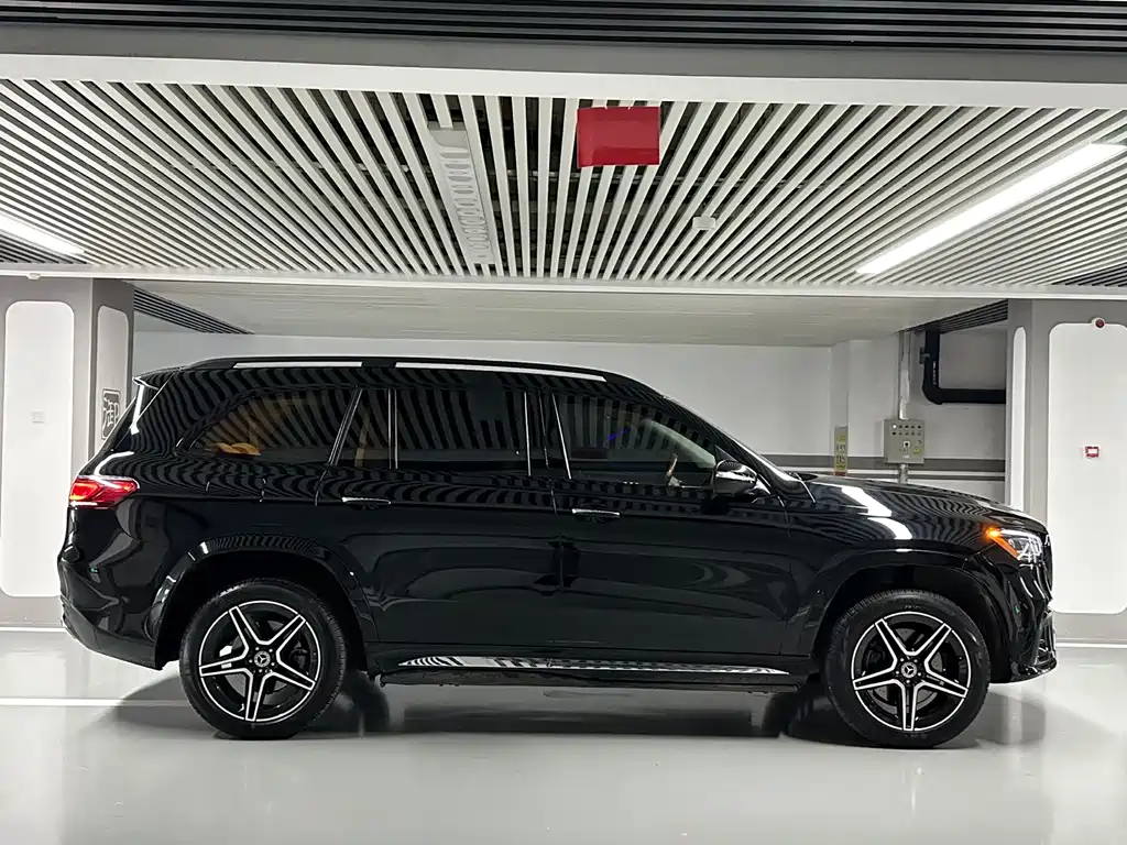 Mercedes-Benz GLS — миниатюра 26