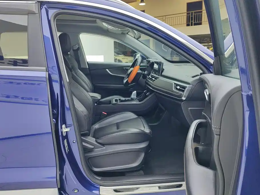 Chery Tiggo 8 — миниатюра 8