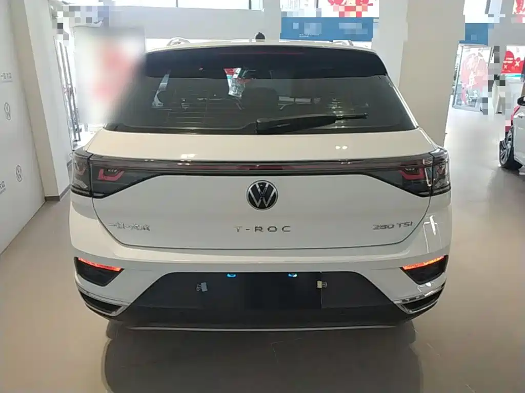 Volkswagen T-Roc — миниатюра 6