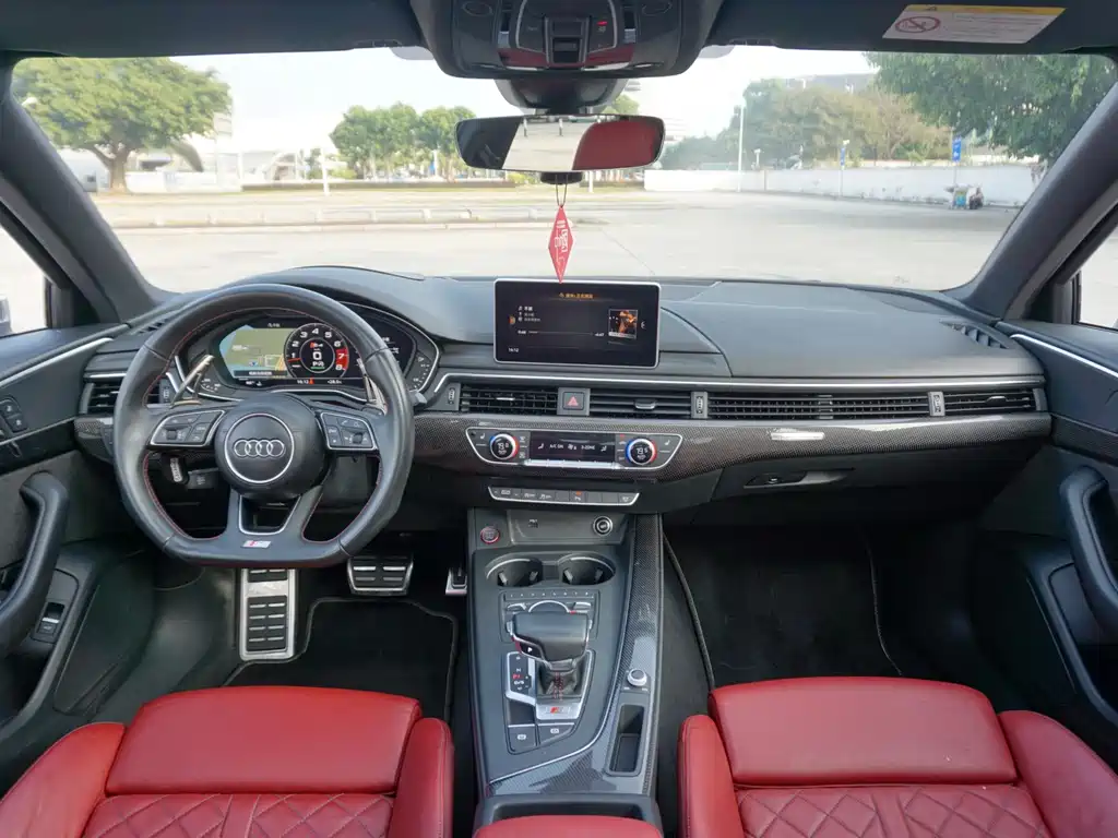 Audi S4 — миниатюра 11