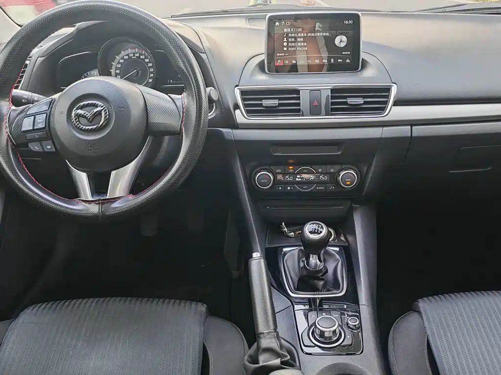 Mazda 3 Axela — миниатюра 14