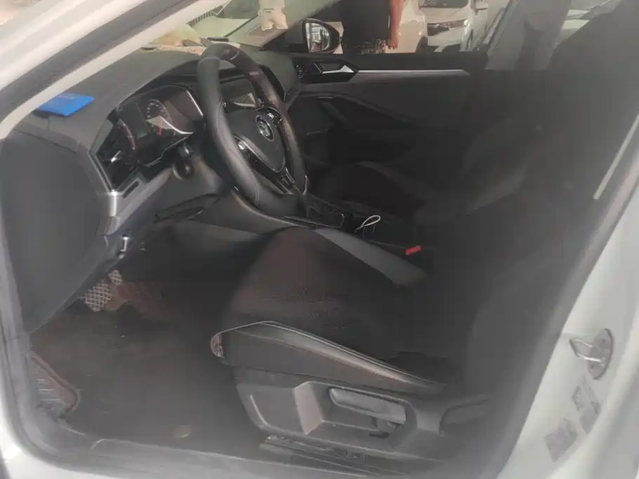 Volkswagen Sagitar — миниатюра 9