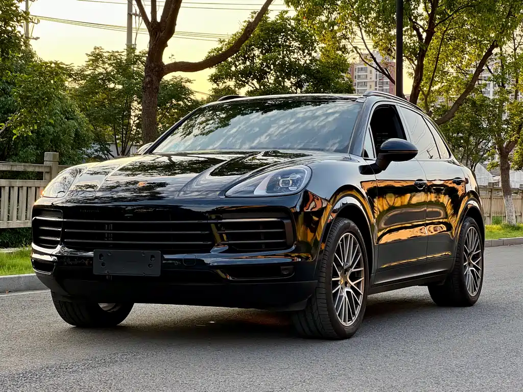 Porsche Cayenne 2023